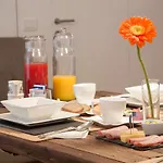 Gasthuis Belli36rooms Near Spanish Step And Vatican 4*